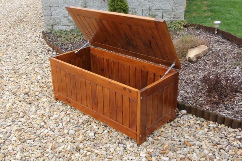 Zahradní box na polstry